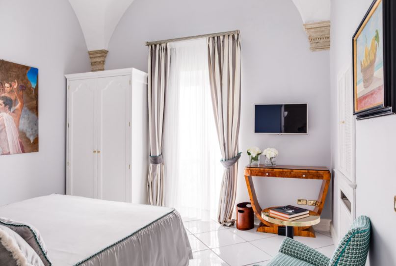diamond suite bed