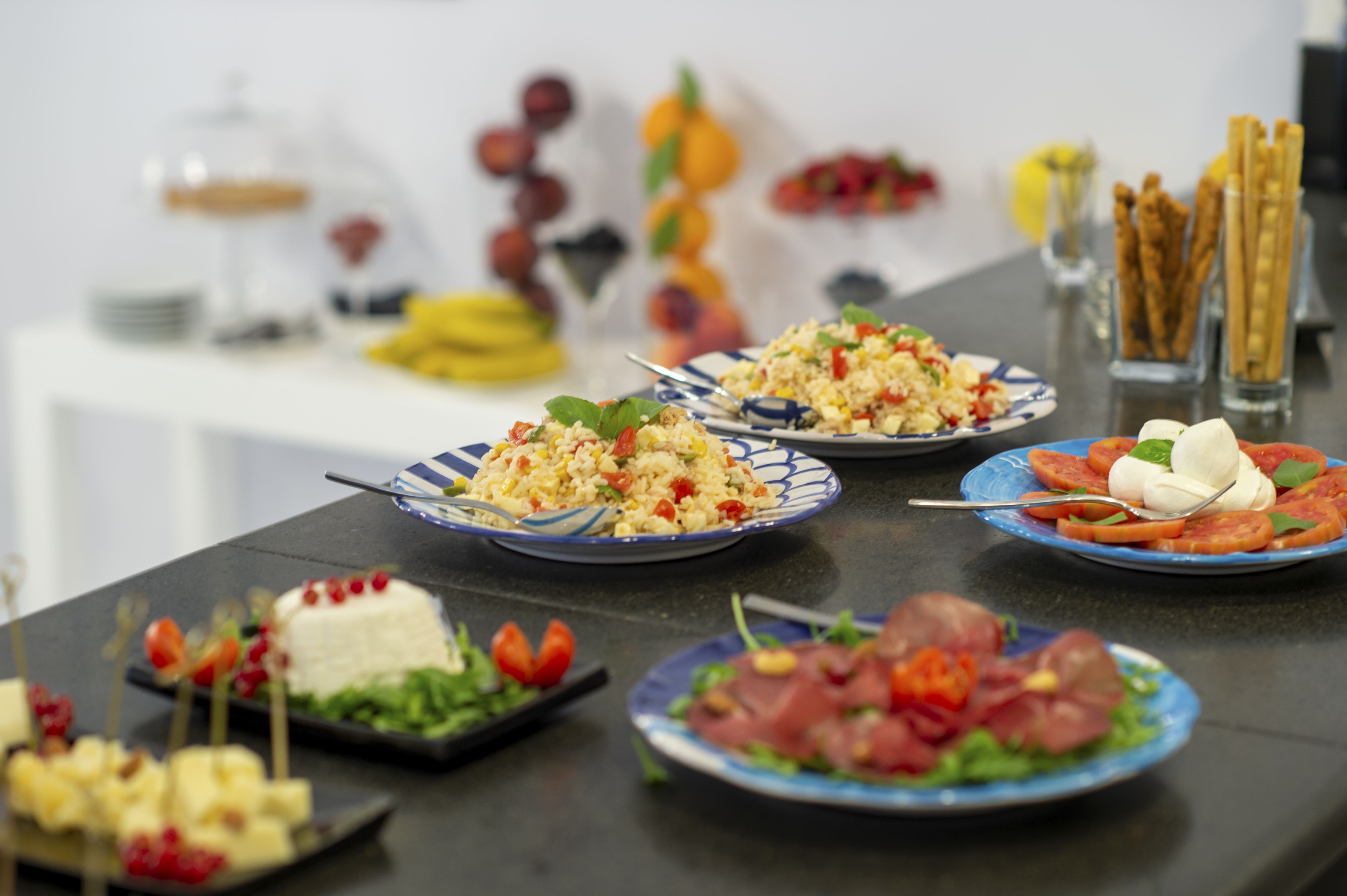 Welcome buffet2